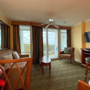 One Bedroom Suite Ocean View